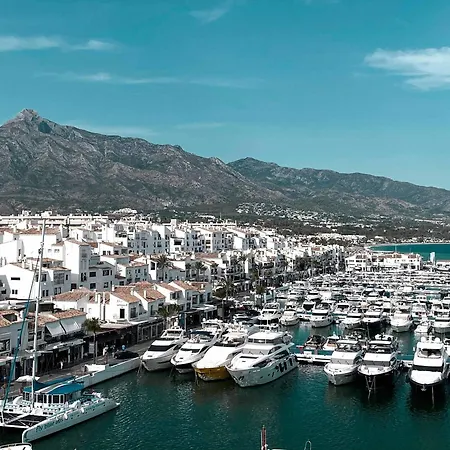 דירה 2br Puerto Banus Premium Location *