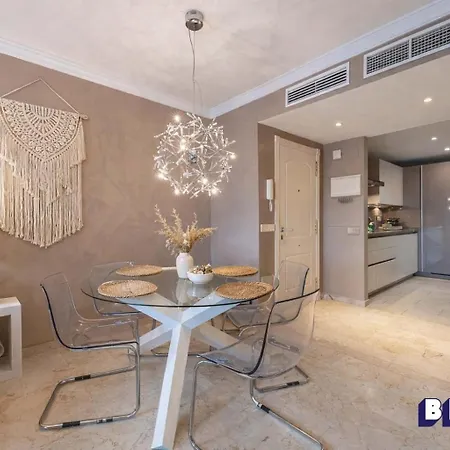 2br Puerto Banus Premium Location מארבלה