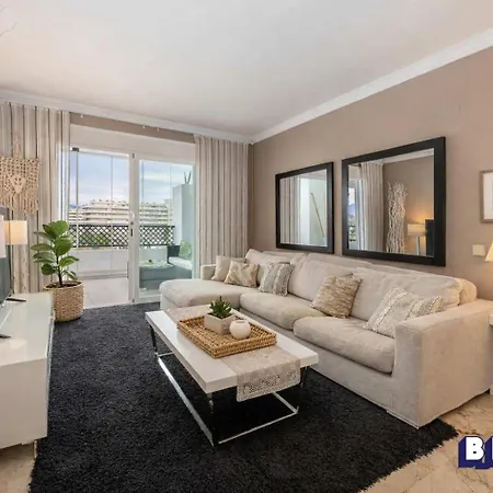 דירה 2br Puerto Banus Premium Location *