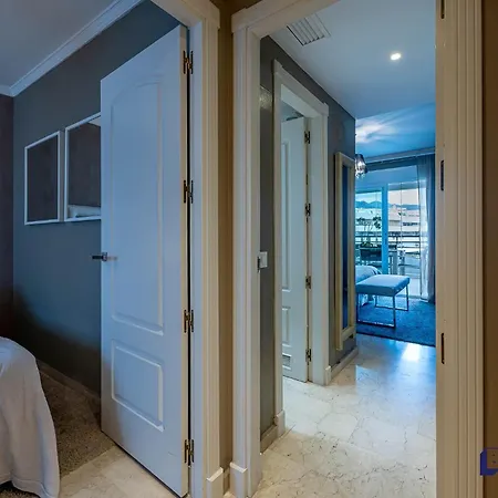 2br Puerto Banus Premium Location דירה *